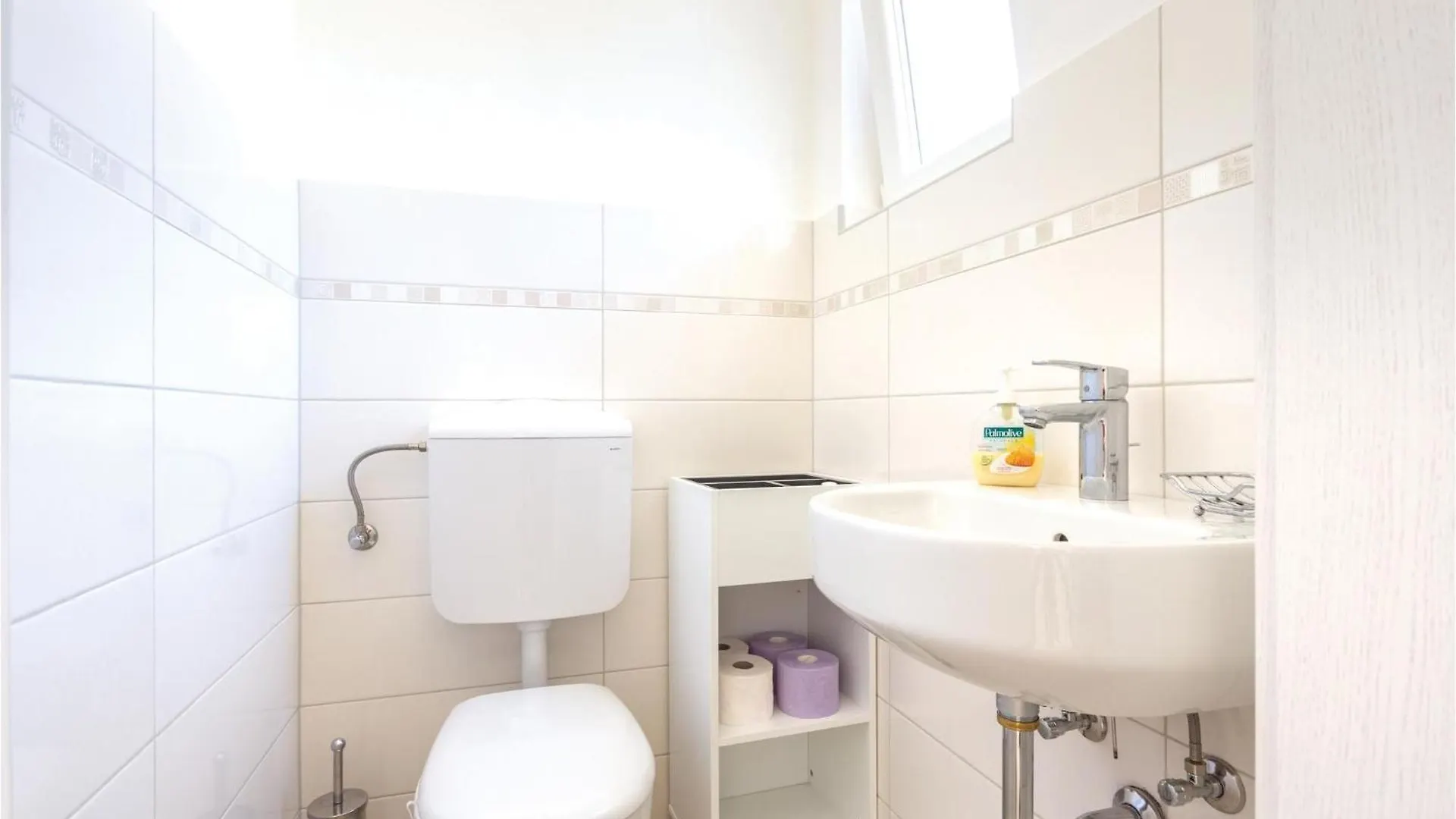 4 Bedroom Lovely Home In Betiga Barbariga 0*,  Croácia
